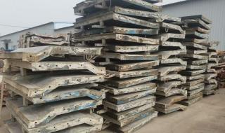 桥梁防撞护栏钢模板 桥梁防撞护栏钢模板