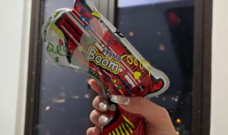 新年礼花枪 新年礼花枪