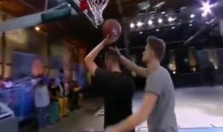 内特罗宾逊扣篮集锦 内特罗宾逊扣篮集锦