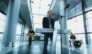 吻别英文版叫什么