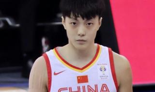 今晚男篮几点比赛 今晚男篮几点比赛